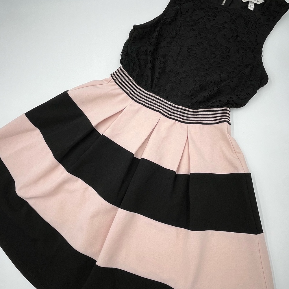 Speechless Black and Pink Lace Dress